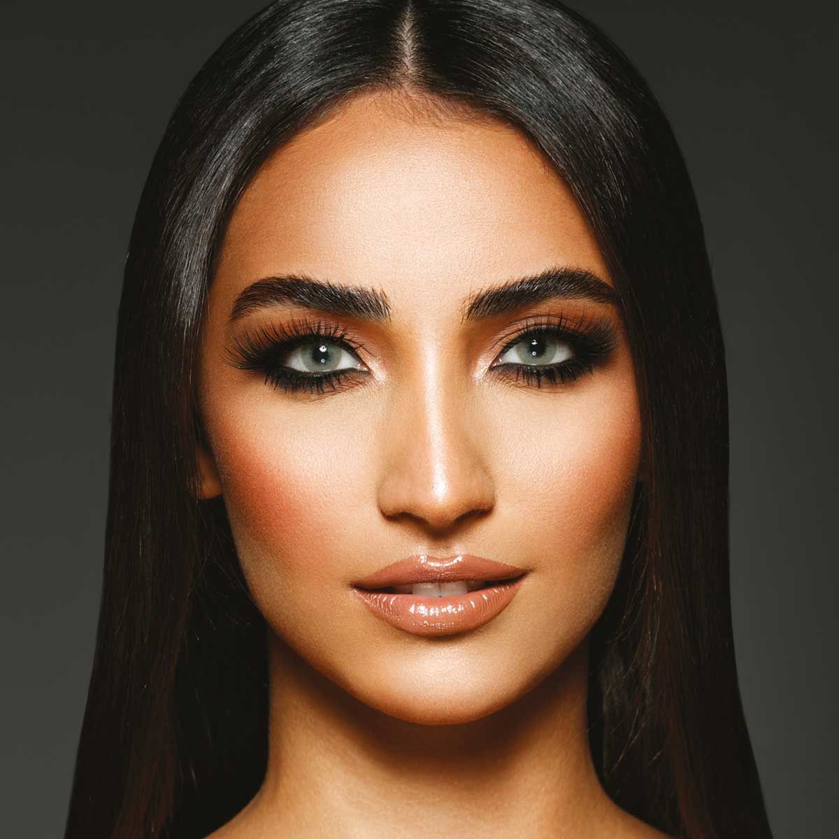 desio-contact-lenses-lush-green-1