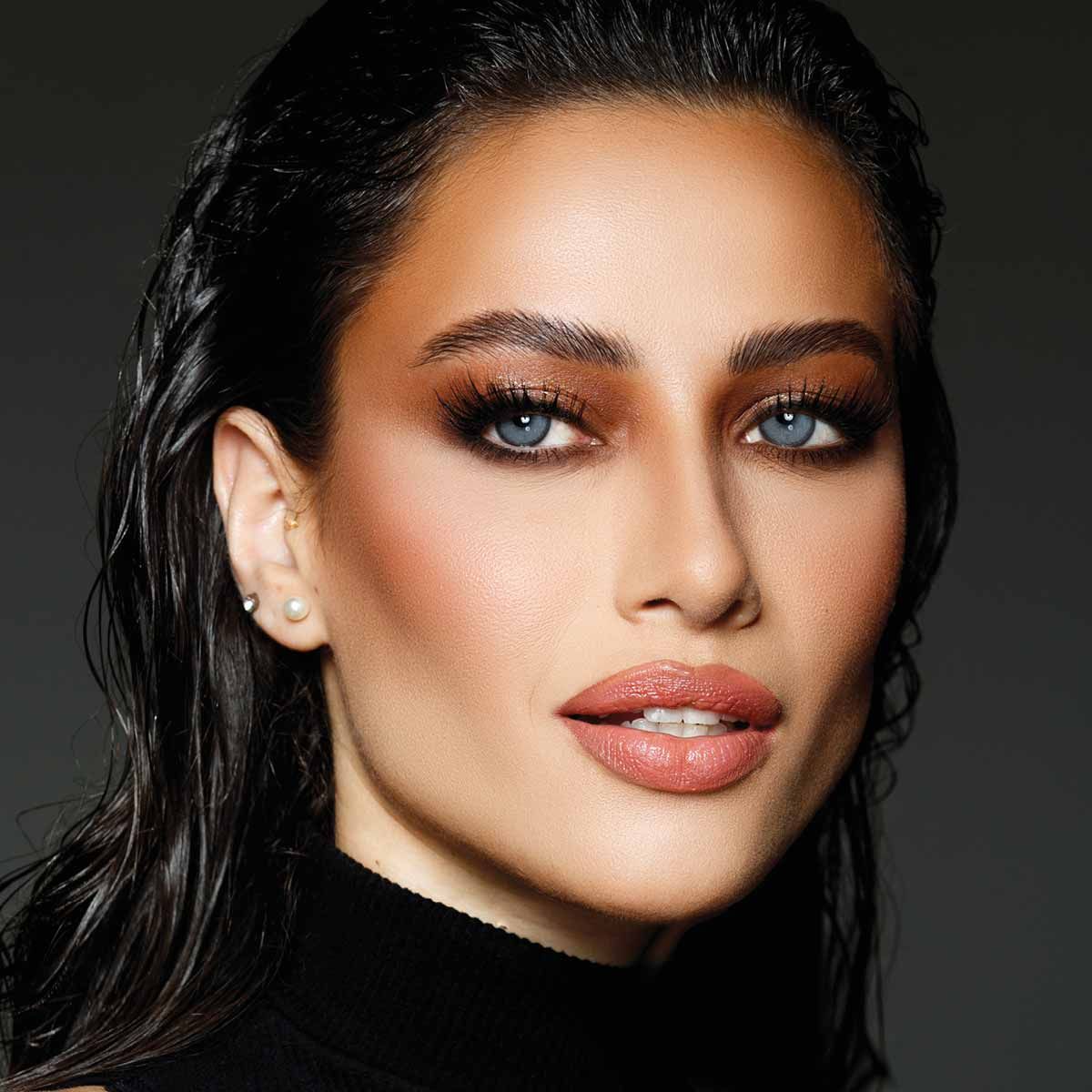 desio-contact-lenses-romantic-blue-1